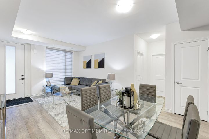 Photo 10 at 46 - 45 Knotsberry Circle, Bram West, Brampton