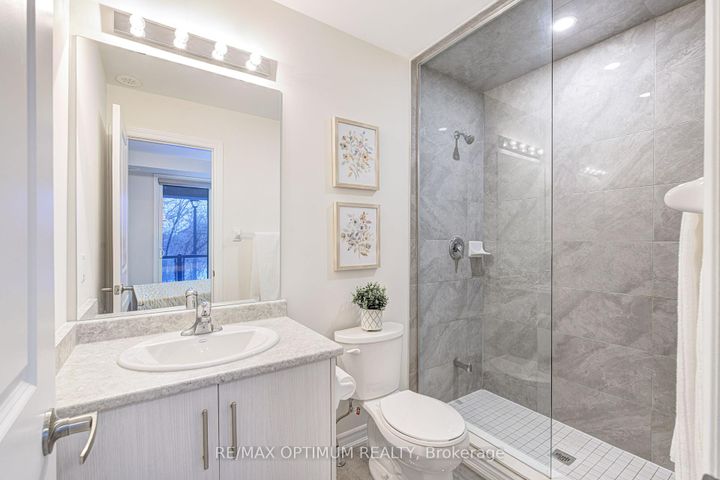 Photo 21 at 46 - 45 Knotsberry Circle, Bram West, Brampton