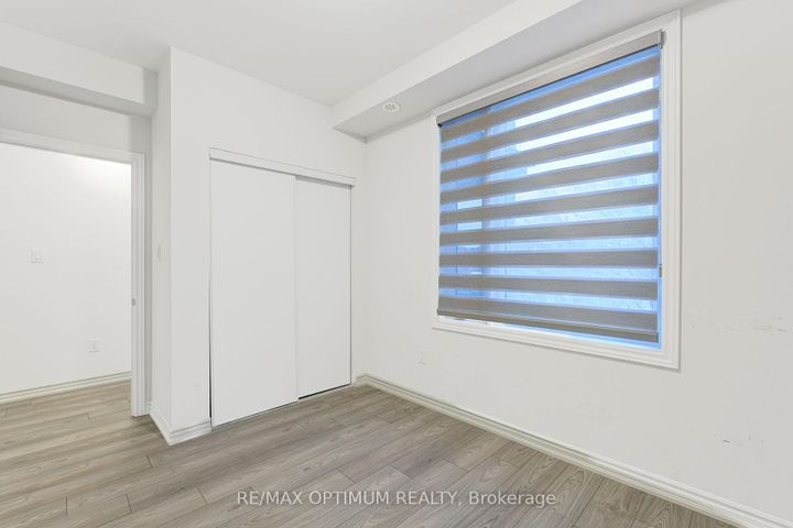 Photo 23 at 46 - 45 Knotsberry Circle, Bram West, Brampton