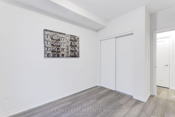 Photo 26 at 46 - 45 Knotsberry Circle, Bram West, Brampton