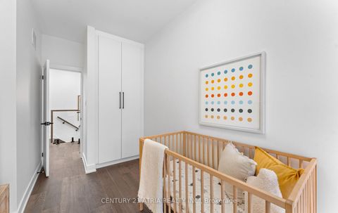 Photo 22 at 65 Crewe Avenue, Lumsden, Toronto