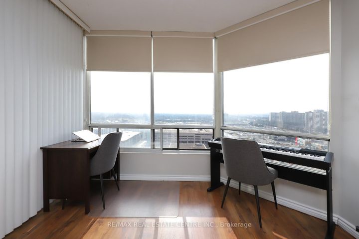 Photo 16 at 1704 - 26 Hanover Road, Queen Street Corridor, Brampton