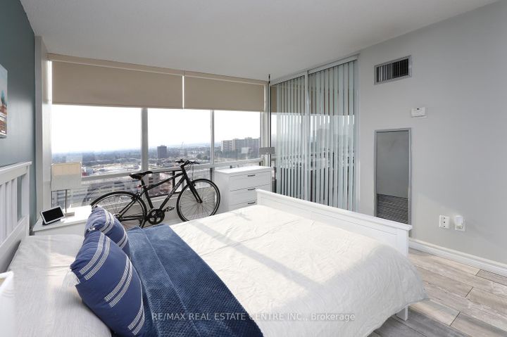 Photo 19 at 1704 - 26 Hanover Road, Queen Street Corridor, Brampton