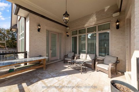 Photo 3 at 223 Crestwood Road, Yorkhill, Vaughan