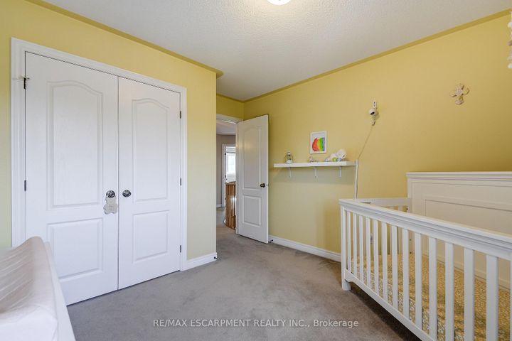 Photo 27 at 20 Derbyshire Street, Ancaster, Hamilton