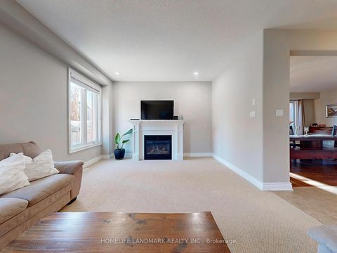 Photo 11 at 73 GRAIHAWK Drive, Ardagh, Barrie