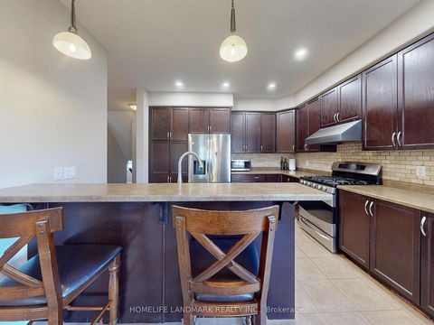 Photo 17 at 73 GRAIHAWK Drive, Ardagh, Barrie