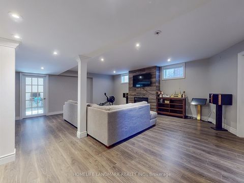 Photo 39 at 73 GRAIHAWK Drive, Ardagh, Barrie