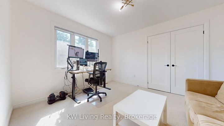 Photo 31 at 7 Wendover Court, Bayview Hill, Richmond Hill