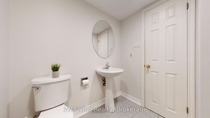 Photo 39 at 7 Wendover Court, Bayview Hill, Richmond Hill