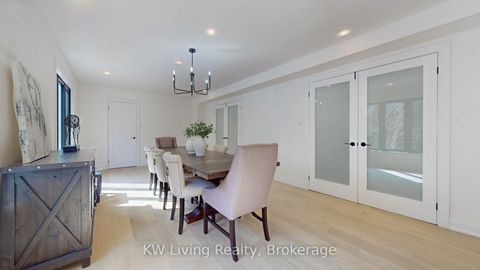 Photo 9 at 7 Wendover Court, Bayview Hill, Richmond Hill