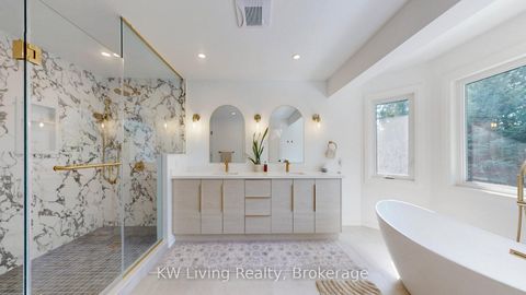 Photo 24 at 7 Wendover Court, Bayview Hill, Richmond Hill