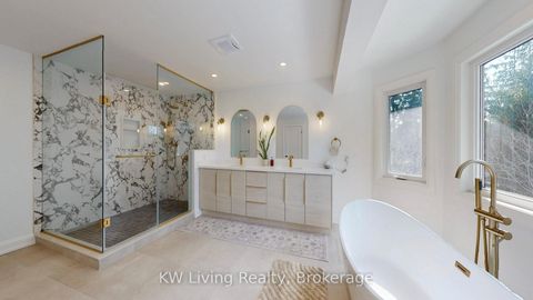 Photo 26 at 7 Wendover Court, Bayview Hill, Richmond Hill