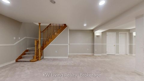 Photo 34 at 7 Wendover Court, Bayview Hill, Richmond Hill