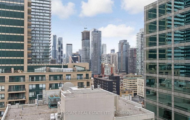 Photo 15 at Lph8 - 55 Bloor Street E, Yonge Corridor, Toronto