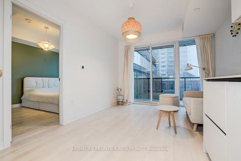 Photo 12 at 417 - 117 Broadway Avenue, Mount Pleasant West, Toronto