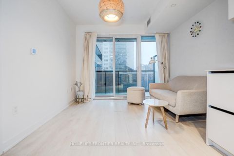 Photo 13 at 417 - 117 Broadway Avenue, Mount Pleasant West, Toronto