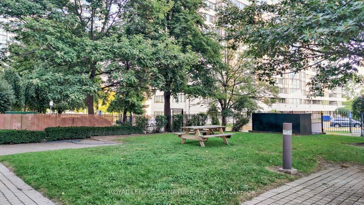 Photo 33 at 307 - 2901 Kipling Avenue, Jamestown, Toronto