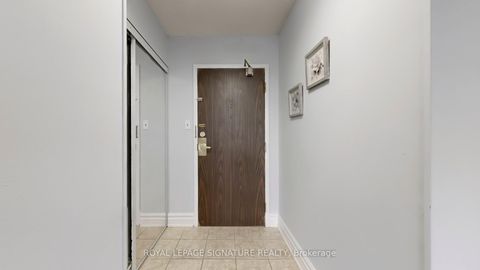 Photo 5 at 307 - 2901 Kipling Avenue, Jamestown, Toronto