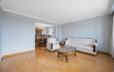 Photo 8 at 3 Mayberry Road, Jane Heights, Toronto