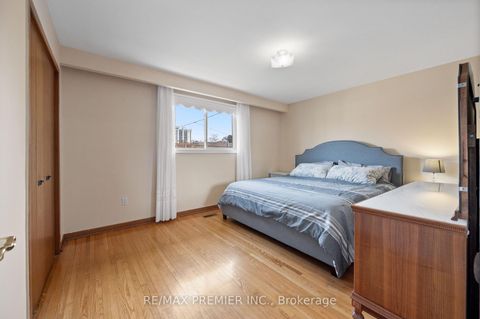 Photo 20 at 3 Mayberry Road, Jane Heights, Toronto