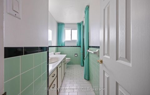 Photo 27 at 3 Mayberry Road, Jane Heights, Toronto