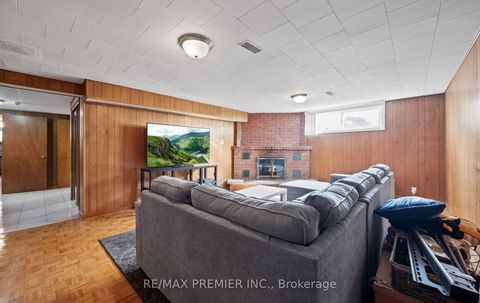 Photo 30 at 3 Mayberry Road, Jane Heights, Toronto