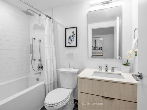 Photo 18 at 206 - 25 Richmond Street E, Yonge Corridor, Toronto