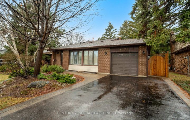 Photo 0 at 6128 Wabukayne Court, Meadowvale, Mississauga