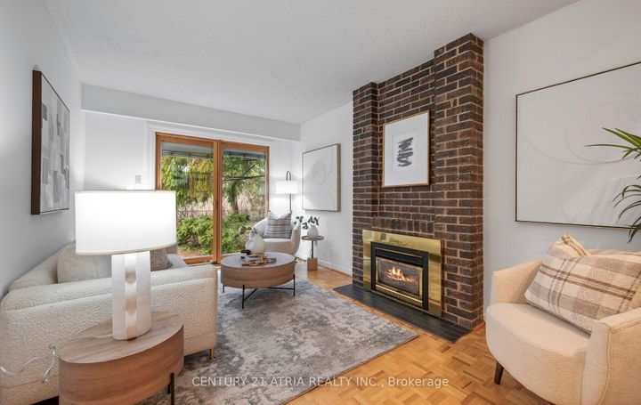 Photo 29 at 6128 Wabukayne Court, Meadowvale, Mississauga