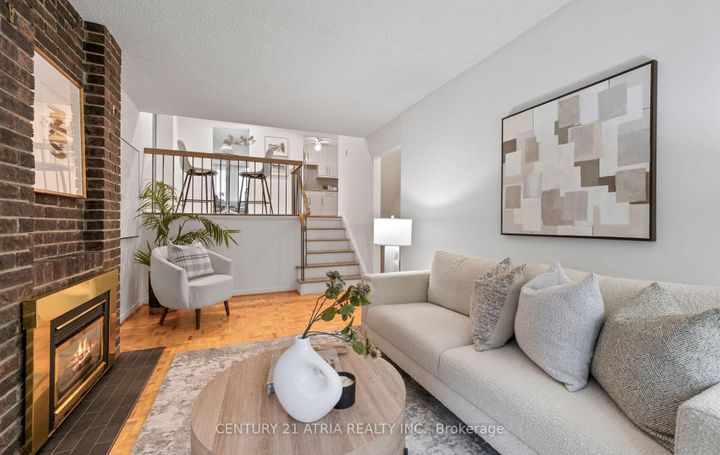 Photo 31 at 6128 Wabukayne Court, Meadowvale, Mississauga