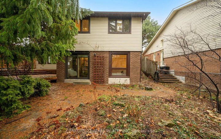 Photo 46 at 6128 Wabukayne Court, Meadowvale, Mississauga