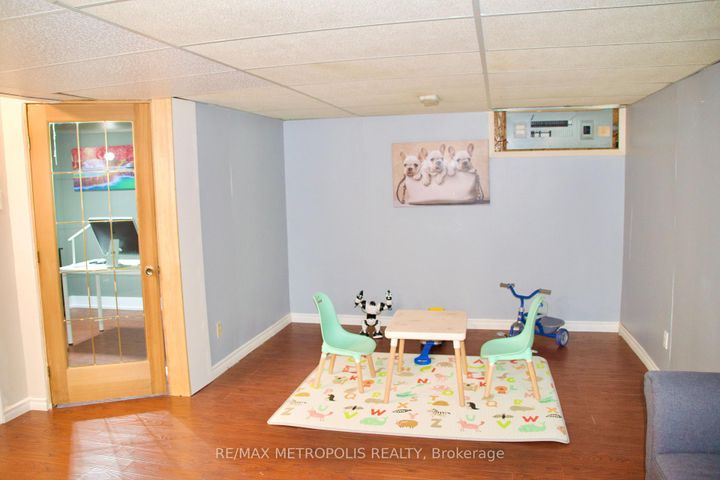 Photo 29 at 1405 Manitou Drive, Samac, Oshawa