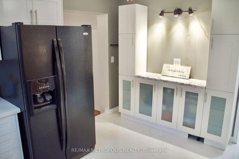 Photo 19 at 1405 Manitou Drive, Samac, Oshawa