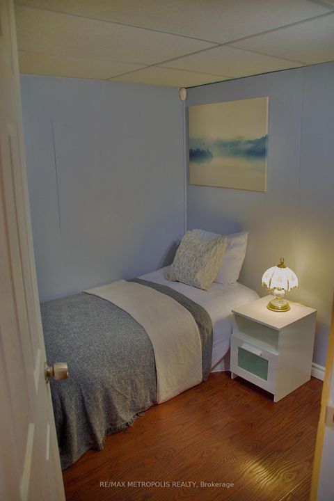 Photo 32 at 1405 Manitou Drive, Samac, Oshawa