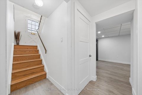 Photo 14 at 39 Baldwin Lane, Allandale Heights, Barrie