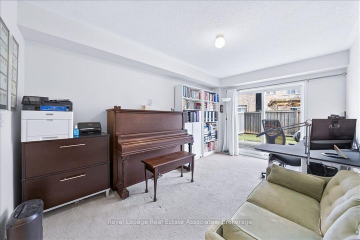 Photo 4 at 77 - 2178 Fiddlers Way, WM Westmount, Oakville