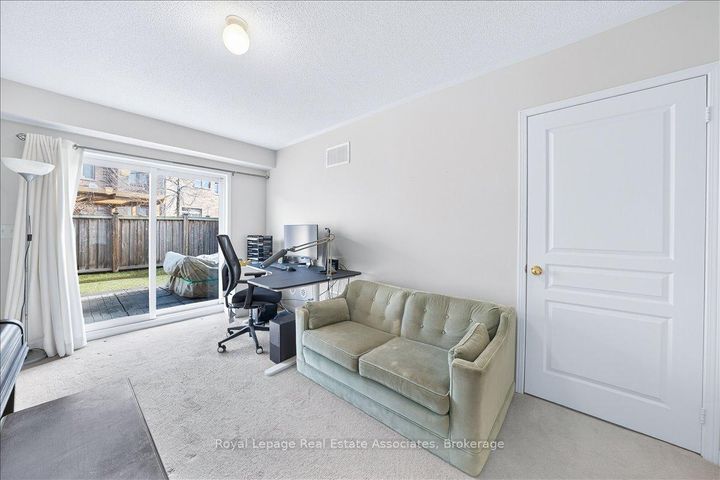 Photo 5 at 77 - 2178 Fiddlers Way, WM Westmount, Oakville
