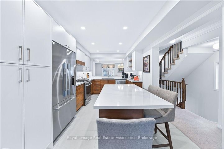 Photo 12 at 77 - 2178 Fiddlers Way, WM Westmount, Oakville