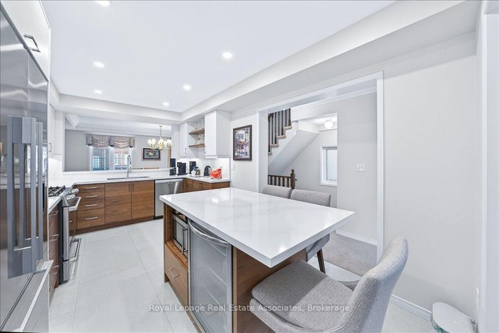 Photo 13 at 77 - 2178 Fiddlers Way, WM Westmount, Oakville