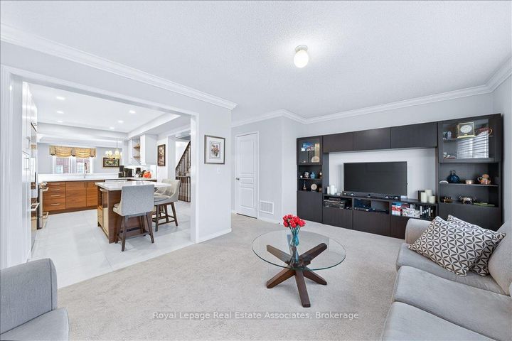 Photo 17 at 77 - 2178 Fiddlers Way, WM Westmount, Oakville