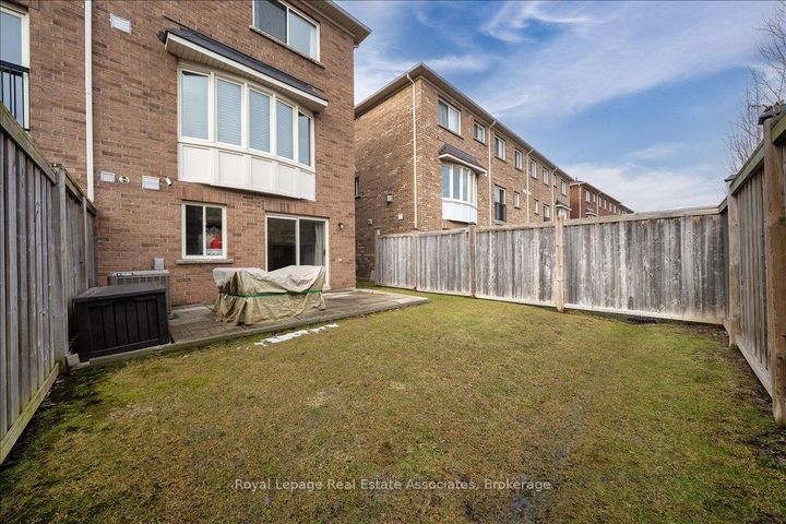 Photo 31 at 77 - 2178 Fiddlers Way, WM Westmount, Oakville