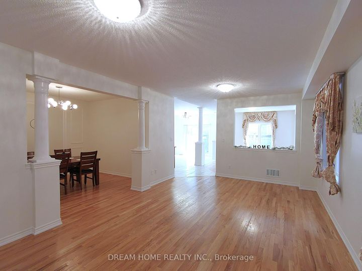 Photo 4 at 269 Helen Avenue, South Unionville, Markham