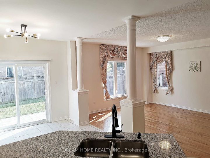 Photo 5 at 269 Helen Avenue, South Unionville, Markham