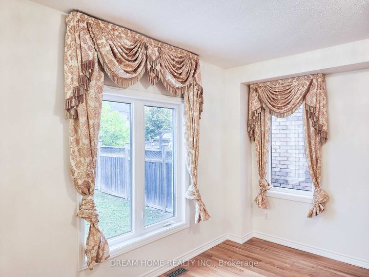 Photo 6 at 269 Helen Avenue, South Unionville, Markham