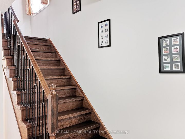 Photo 11 at 269 Helen Avenue, South Unionville, Markham