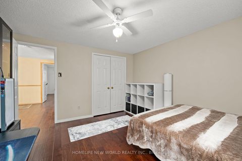 Photo 14 at 158 Murray Drive, Aurora Highlands, Aurora