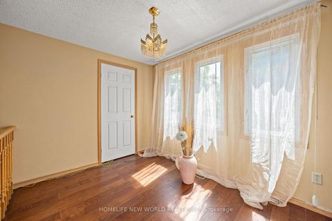 Photo 22 at 158 Murray Drive, Aurora Highlands, Aurora