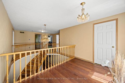 Photo 23 at 158 Murray Drive, Aurora Highlands, Aurora