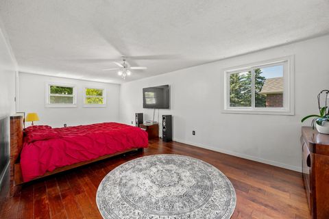 Photo 24 at 158 Murray Drive, Aurora Highlands, Aurora